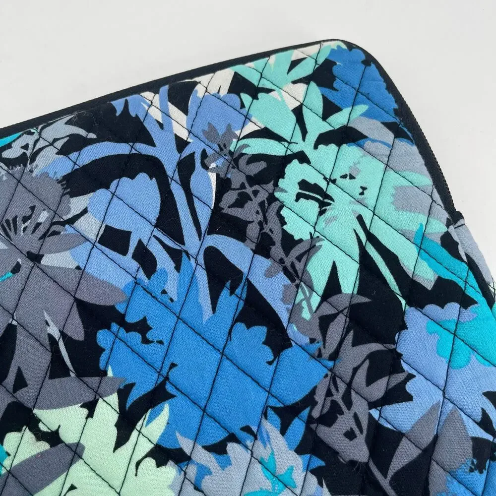 VERA BRADLEY Laptop Sleeve 10